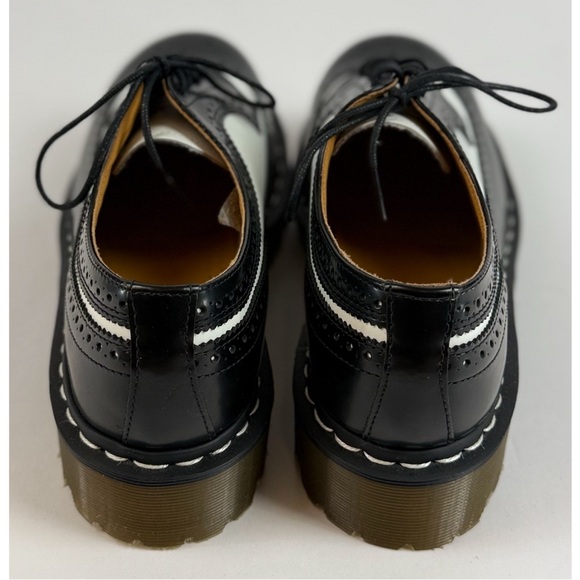 Dr Martens Bex Brogue Wingtip Oxford Black/White, size 10 Mens / 11 Women’s main image 4
